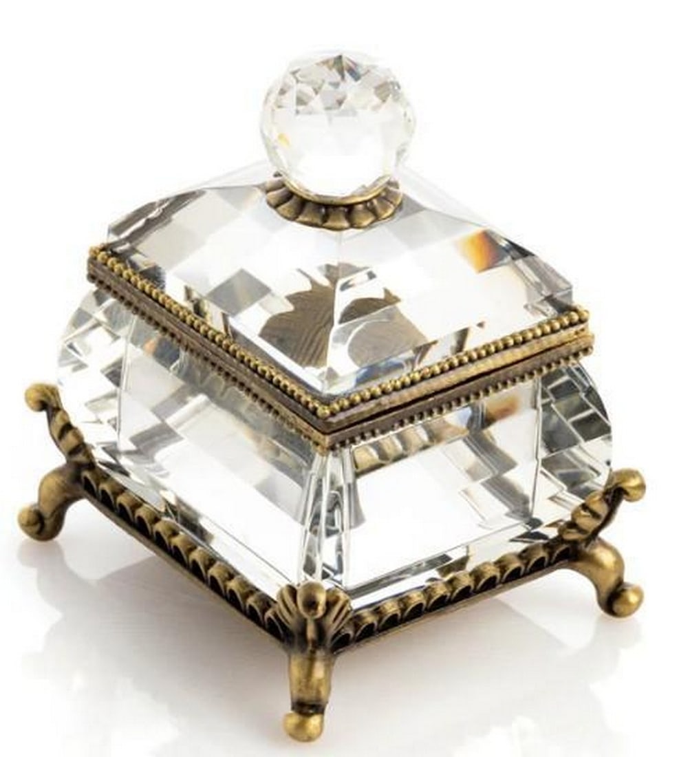 Crystal Vanity Keepsake Box (1 of 4)