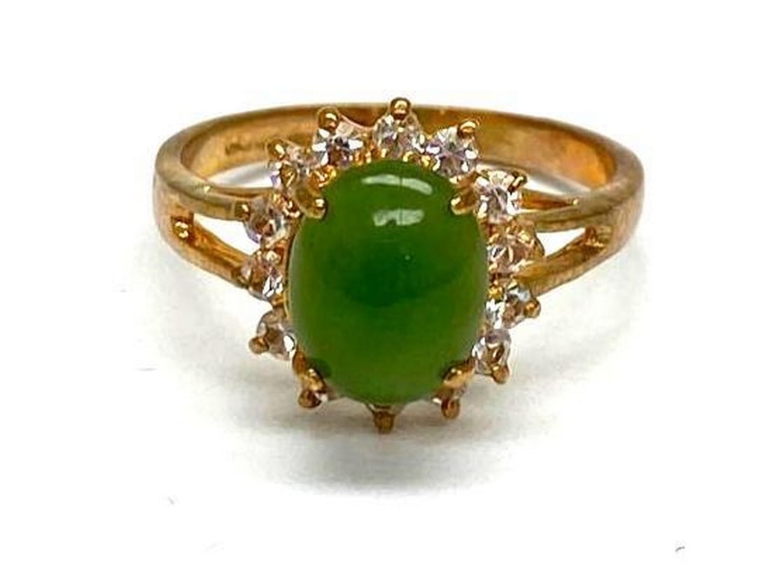 Jade Radiance Austrian Crystal Encircled Ring Size 9
