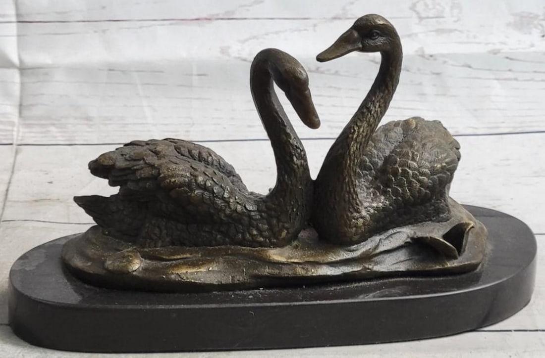 Eternal Embrace: Bronze Swan Pair Sculpture (1 of 7)