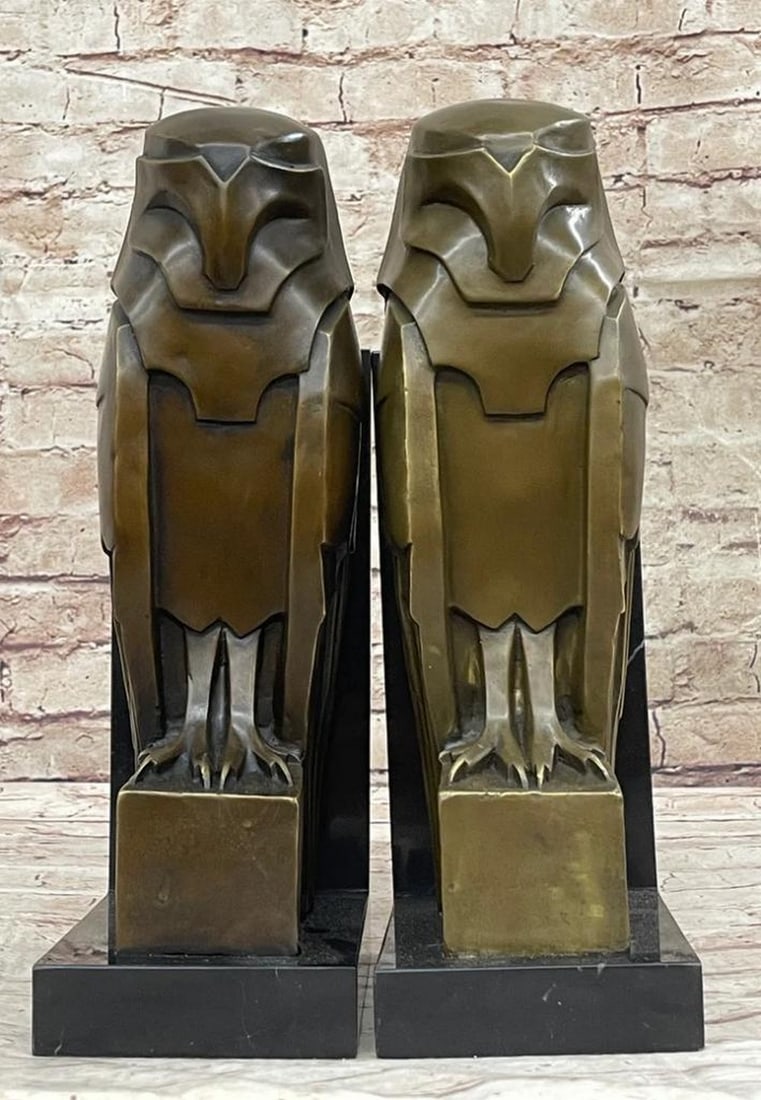 Salvador Dali Guardians of the Sky Owl Bookend Bronze Art Sculpture on Marble Base - 13.5" x 7.5": Salvador Dali Guardians of the Sky Owl Bookend Bronze Art Sculpture on Marble Base - 13.5" x 7.5" Introducing the "Guardians of the Sky" Owl Bookend, a bronze art sculpture crafted by