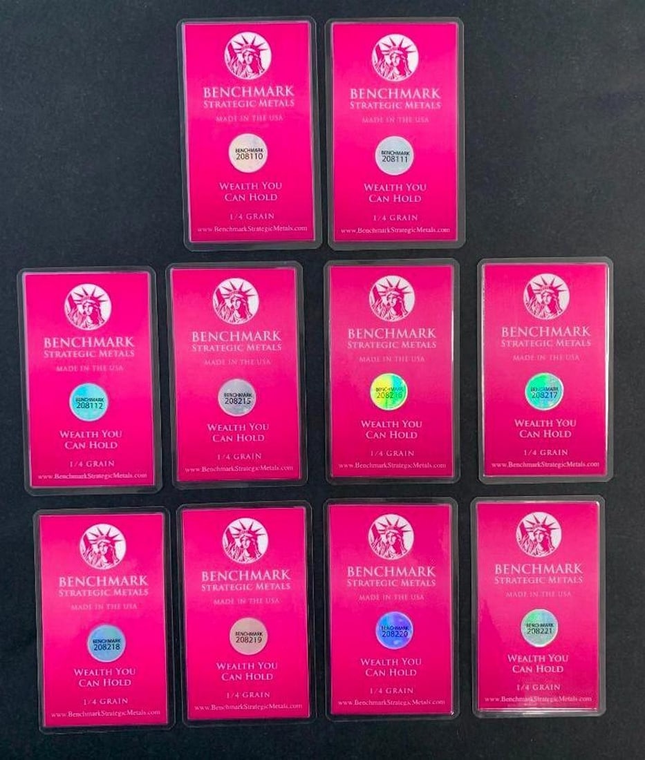 Lot of Ten Benchmark 1/4 Grain .999 Fine Gold Bars in COA Cards: Lot of Ten Benchmark 1/4 Grain .999 Fine Gold Bars in COA Cards This is a set of ten Benchmark Certificate of Authenticity cards, each containing an encapsulated 1/4 grain .999 fine gold bar. These co