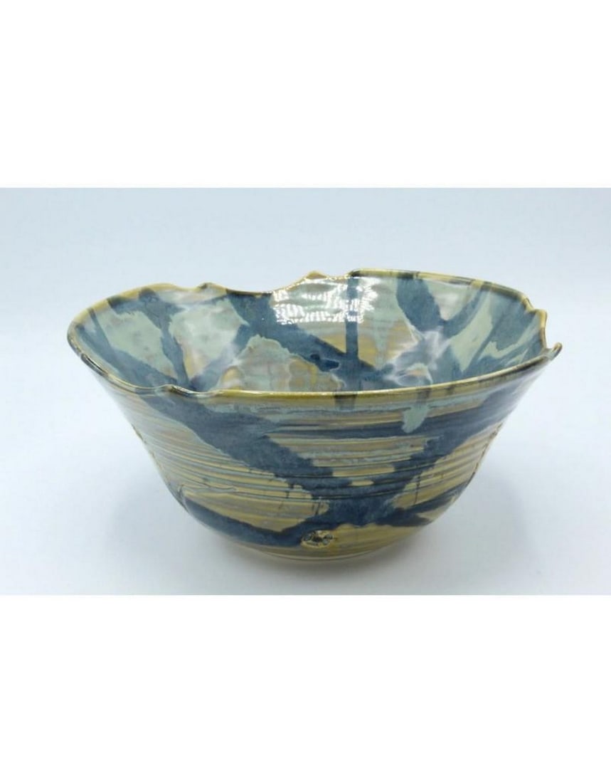 Green Ceramic Medium Serving Bowl (1 of 1)