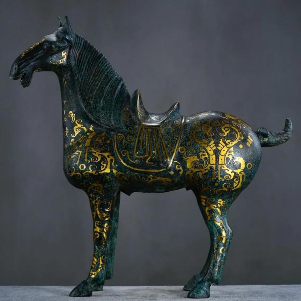 Antique Bronze Zodiac Horse with Gold Inlay: Antique Bronze Zodiac Horse with Gold Inlay This finely crafted Chinese antique statue features a zodiac horse, symbolizing strength and perseverance, rendered in hand-made bronze with intricate gold