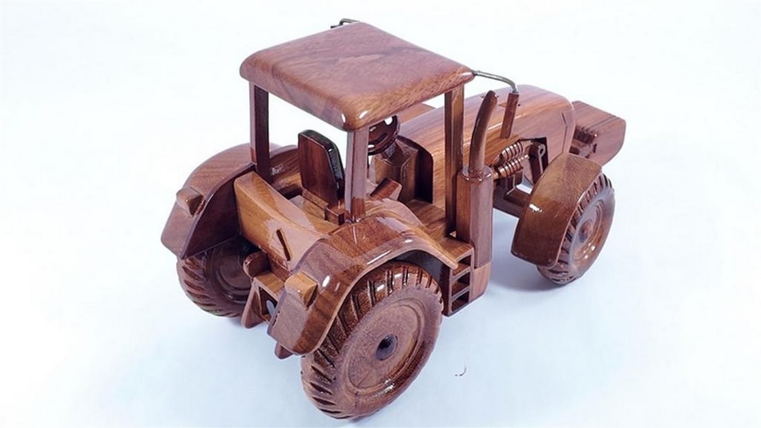 John Deere Tractor Wooden Model - 3