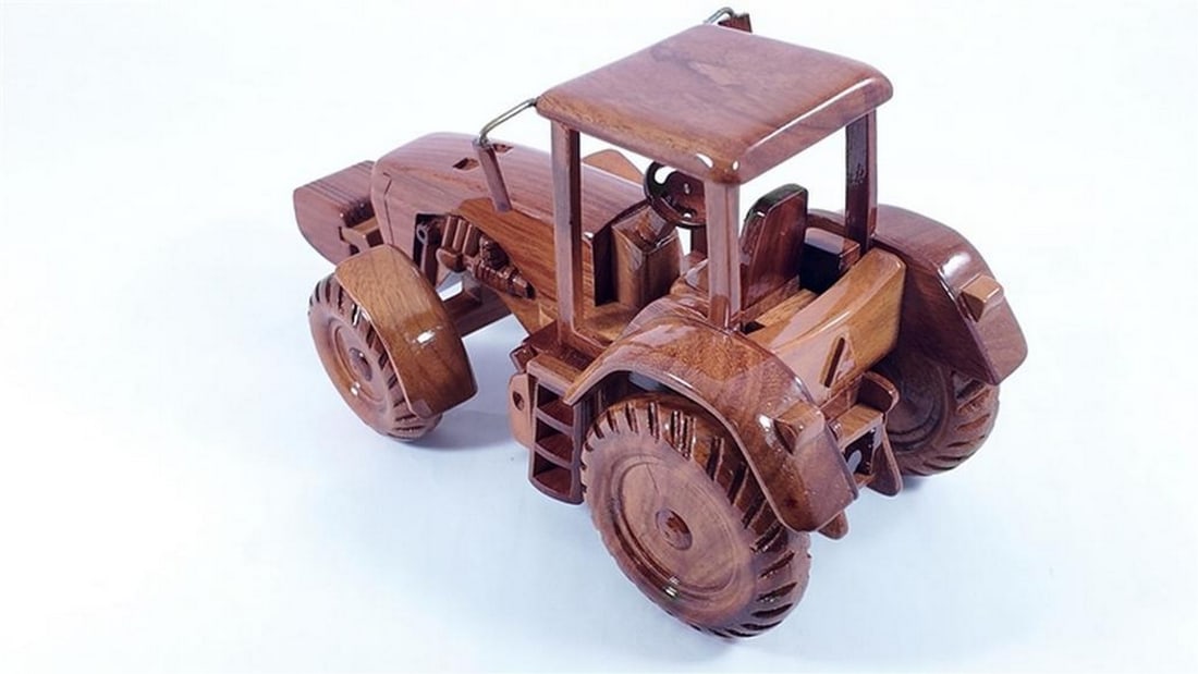 John Deere Tractor Wooden Model - 4