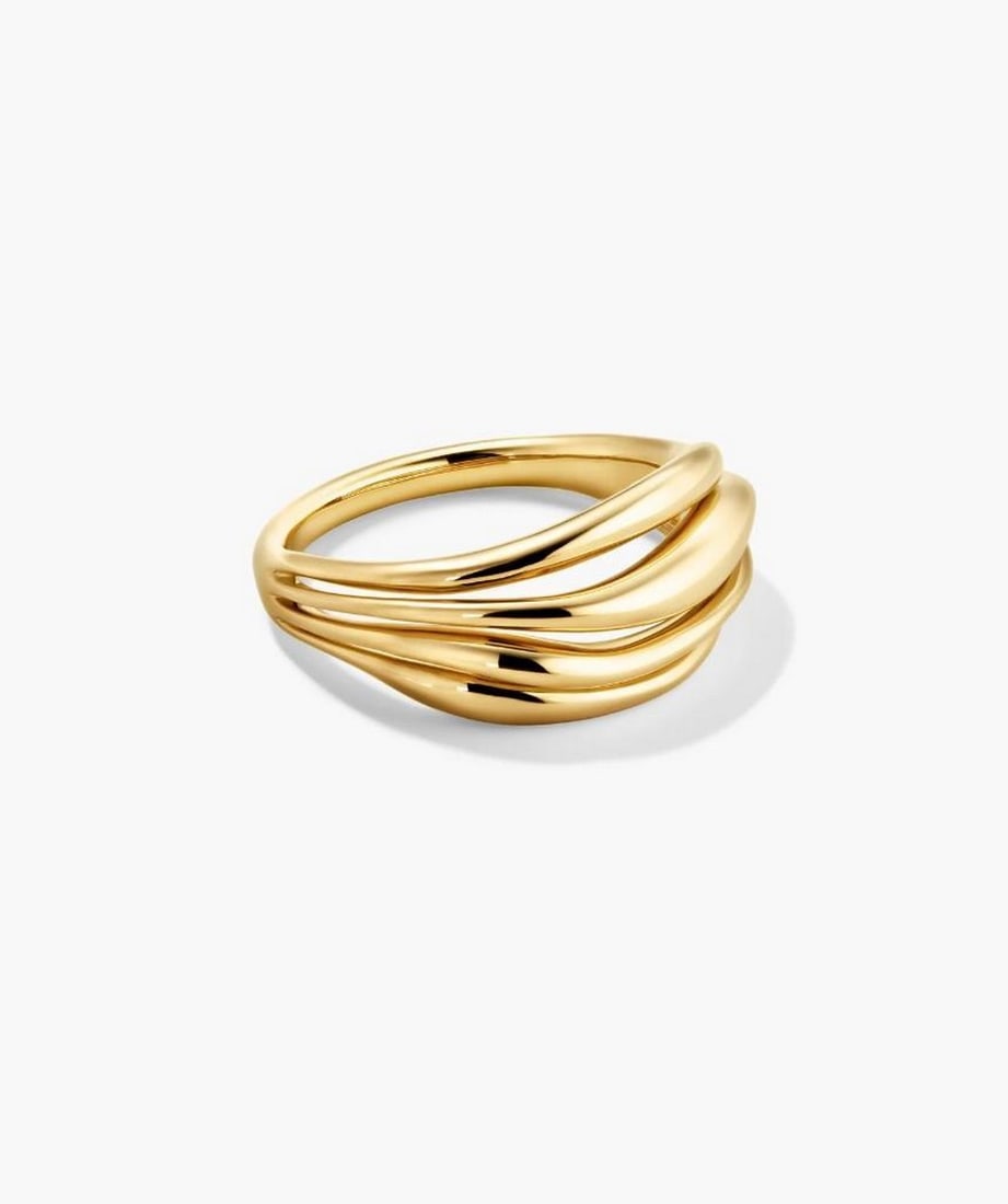 Flowing 18k Gold Vermeil Open Band Ring: Flowing 18k Gold Vermeil Open Band Ring A modern open band ring crafted in 18k gold vermeil, featuring smooth, sculpted curves that create a sense of movement and elegance. Lightweight yet durable, i