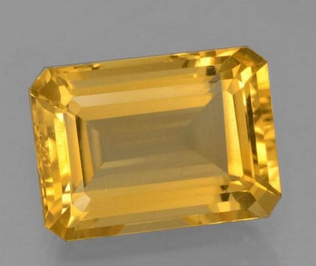 7.44 ct Natural Dark Golden Citrine – Octagon / Emerald Cut (1 of 2)