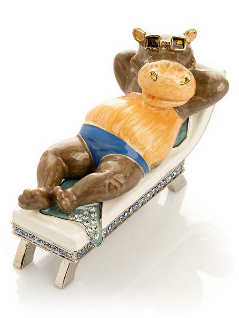 Relaxing Hippo on Sun Lounger Trinket Box (1 of 5)