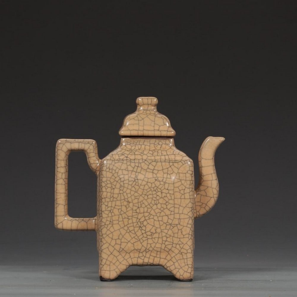 Beige-Glazed Pot - 3