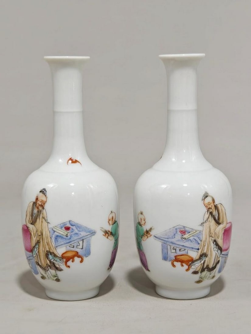 Famille Rose Figural Long Neck Bottle, Firewood Kiln (1 of 9)