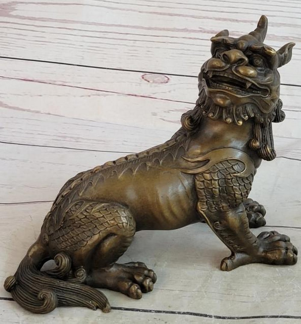 Bronze Guardian Chinese Foo Dog Protector (1 of 7)
