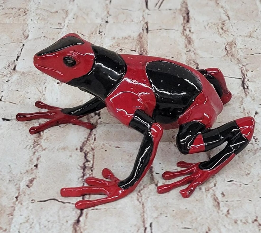 Frogman Frog Original Bronze Sculpture Signed by Marius - 3.5" x 7": Frogman Frog Original Bronze Sculpture Signed by Marius - 3.5" x 7" Elevate your space with the exquisite craftsmanship and artistic finesse of the Frogman Frog Bronze Sculpture by Marius. Met