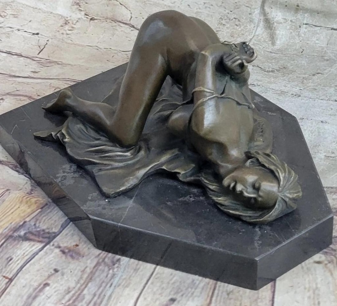 Signed Original Mavchi Wicked Game Erotic Art Bronze Sculpture - 6" x 11": Signed Original Mavchi Wicked Game Erotic Art Bronze Sculpture - 6" x 11" Experience the provocative allure of the "Wicked Game" bronze sculpture by Mavchi, a masterful piece of eroti