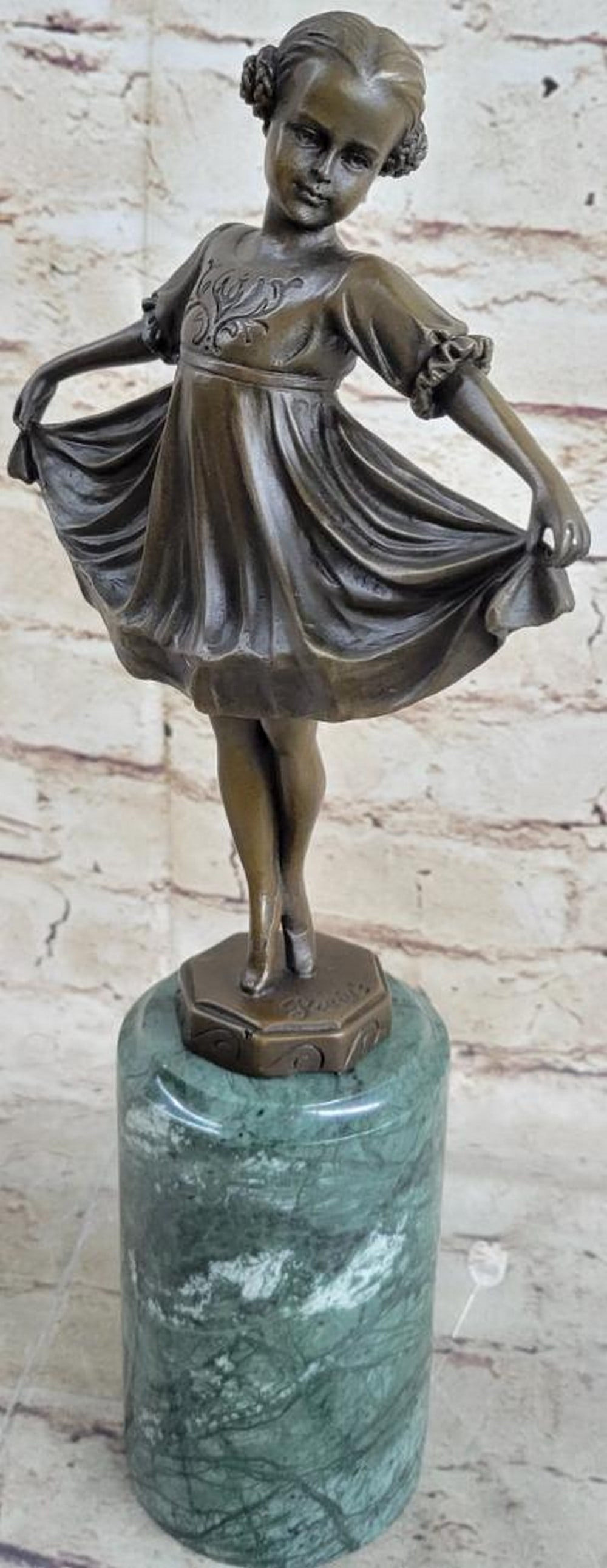 Graceful Dancer" Preiss Inspired Bronze Statue with Green Marble Base - 13" x 6: "Graceful Dancer" Preiss Inspired Bronze Statue with Green Marble Base - 13" x 6" Experience the grace and elegance of "Graceful Dancer" by Preiss, a captivating bronze statue