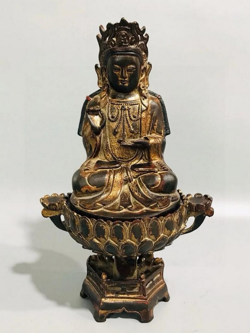 Antique Chinese Handcrafted Pure Copper Lotus Guanyin Buddha Statue (1 of 7)