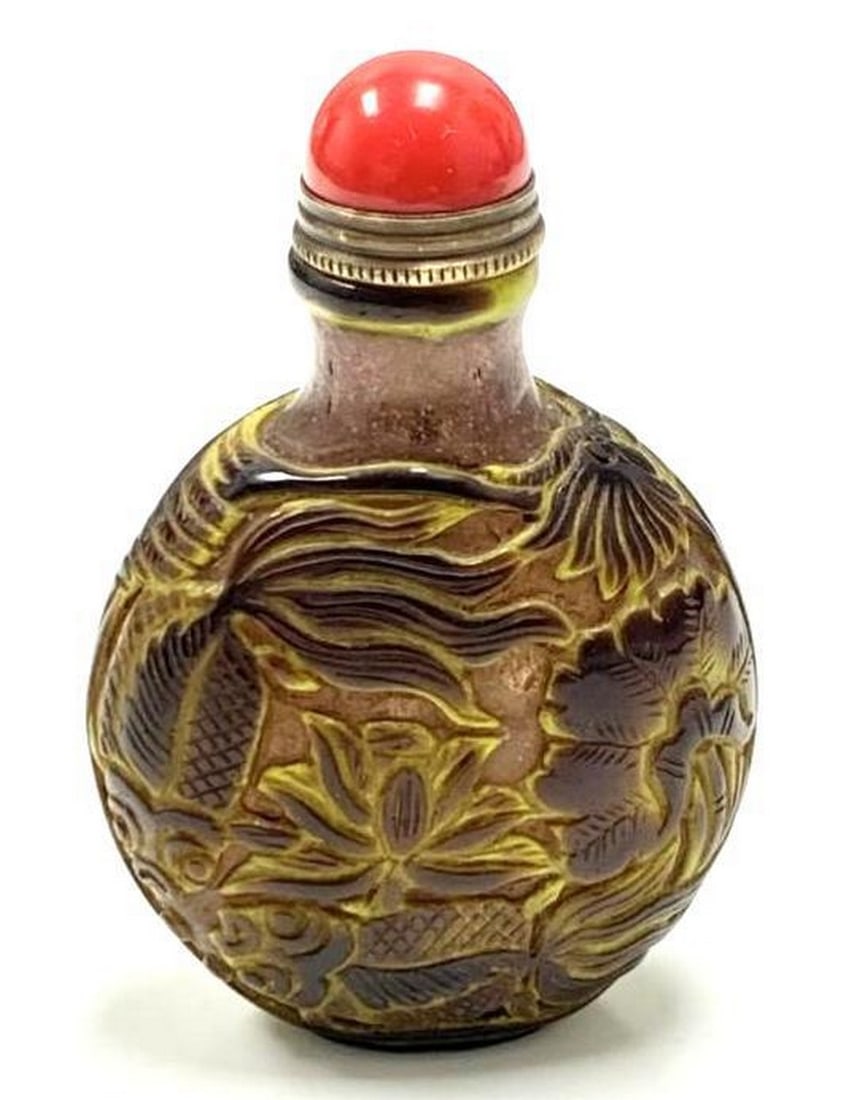 Brown & Green Glass Overlay Snuff Bottle (1 of 5)