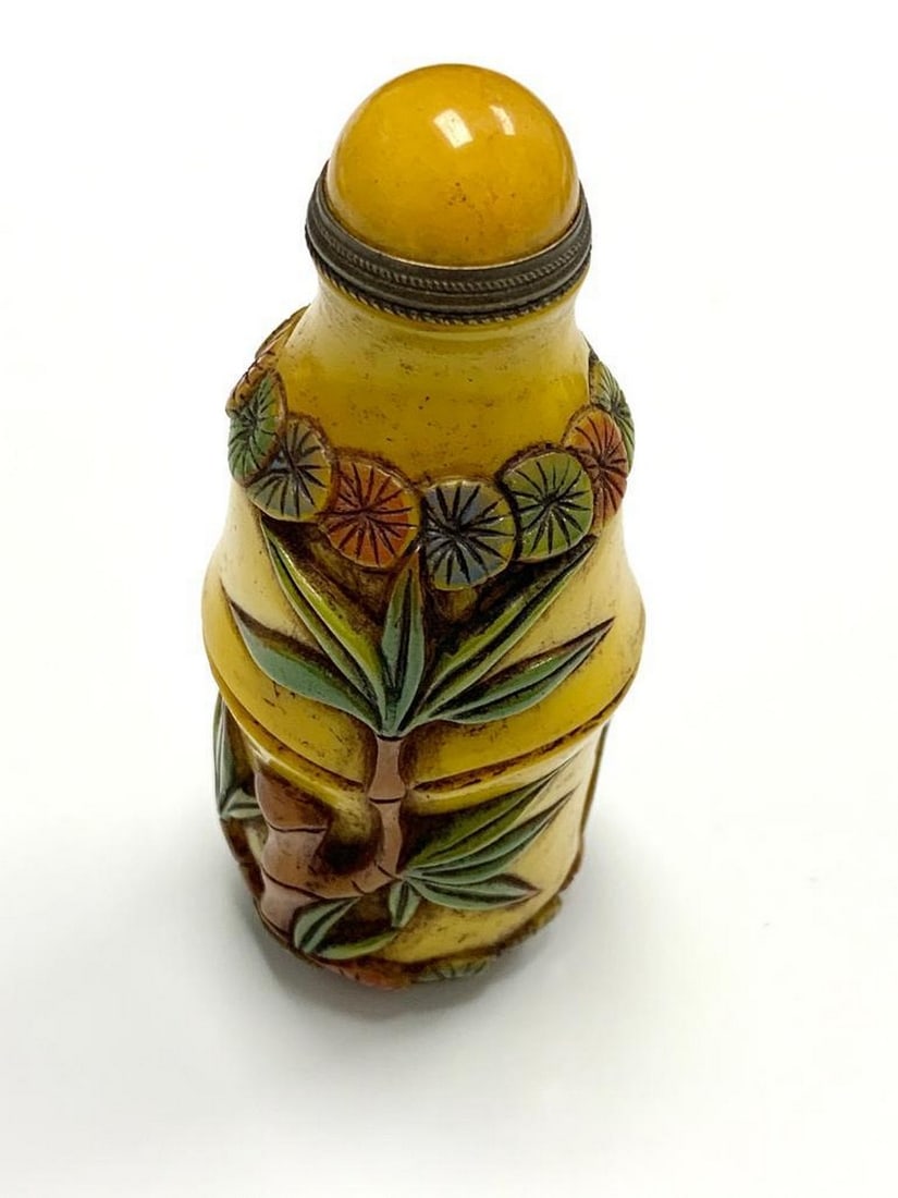 Delicate Chinese Glass Carved Bamboo Design Snuff Bottle With Stopper - 3