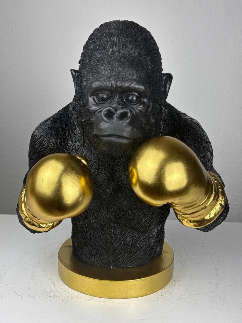 Black & Gold Boxing Gorilla – Pop Art Statue (1 of 5)
