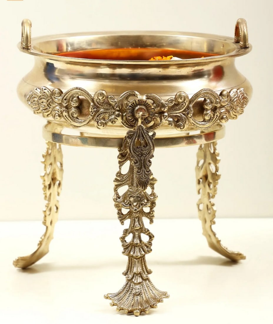 11" Peacock Pattern Brass Urli Bowl with Stand (1 of 3)