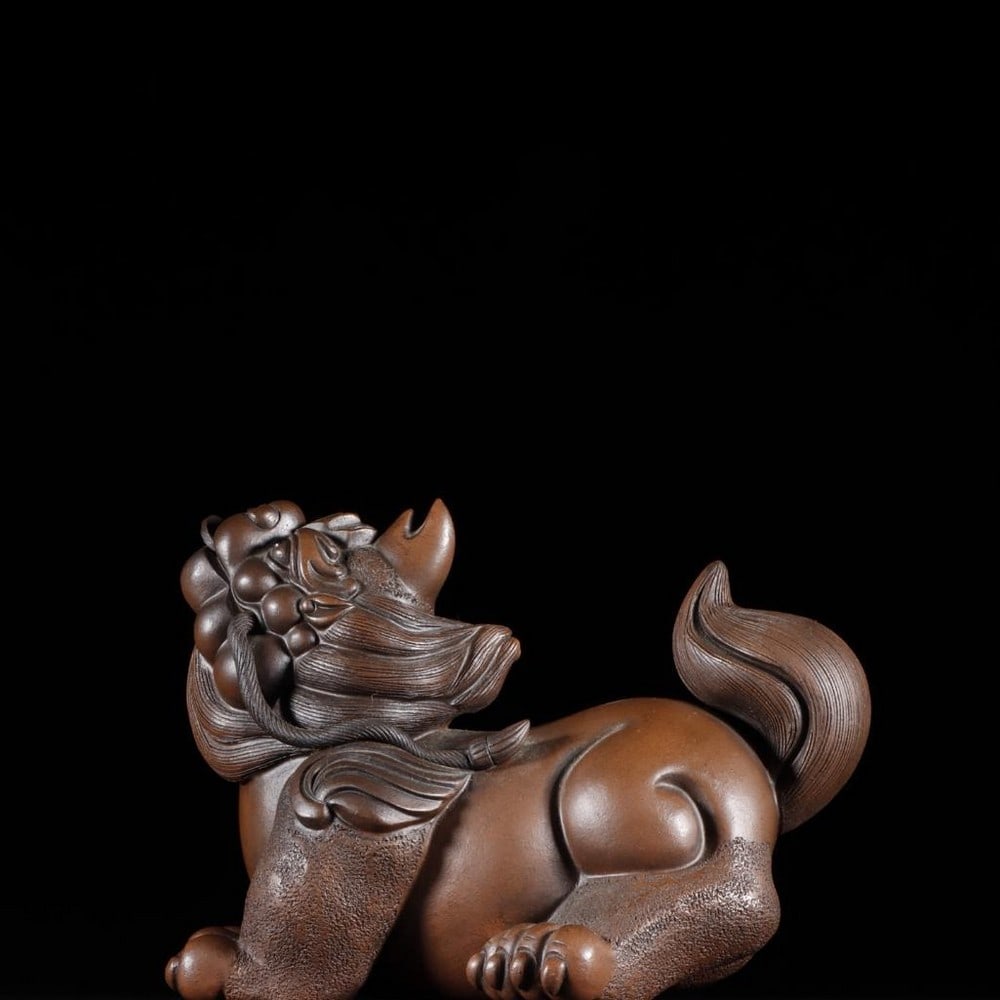 Inspired Zisha "Auspicious Beast" Teapot (1 of 10)