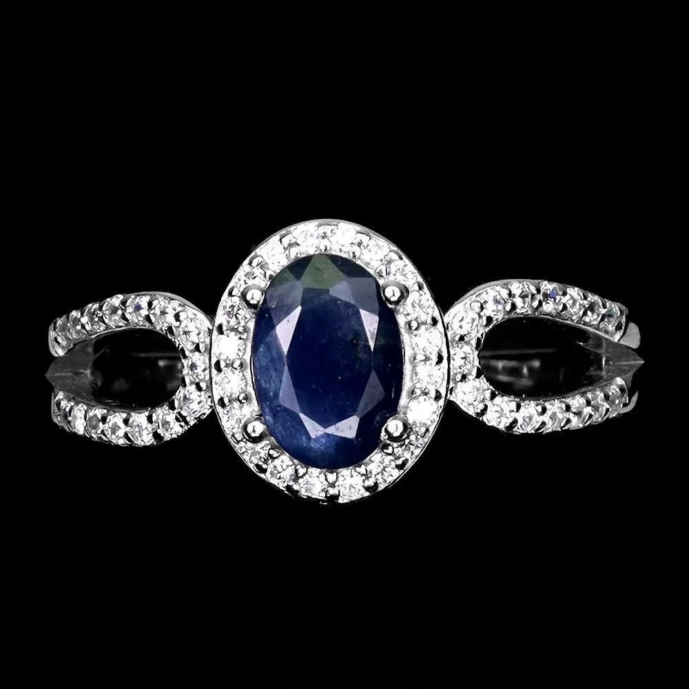 Sterling Silver Ring with Oval Blue Sapphire Gemstone - Size 7 (1 of 3)