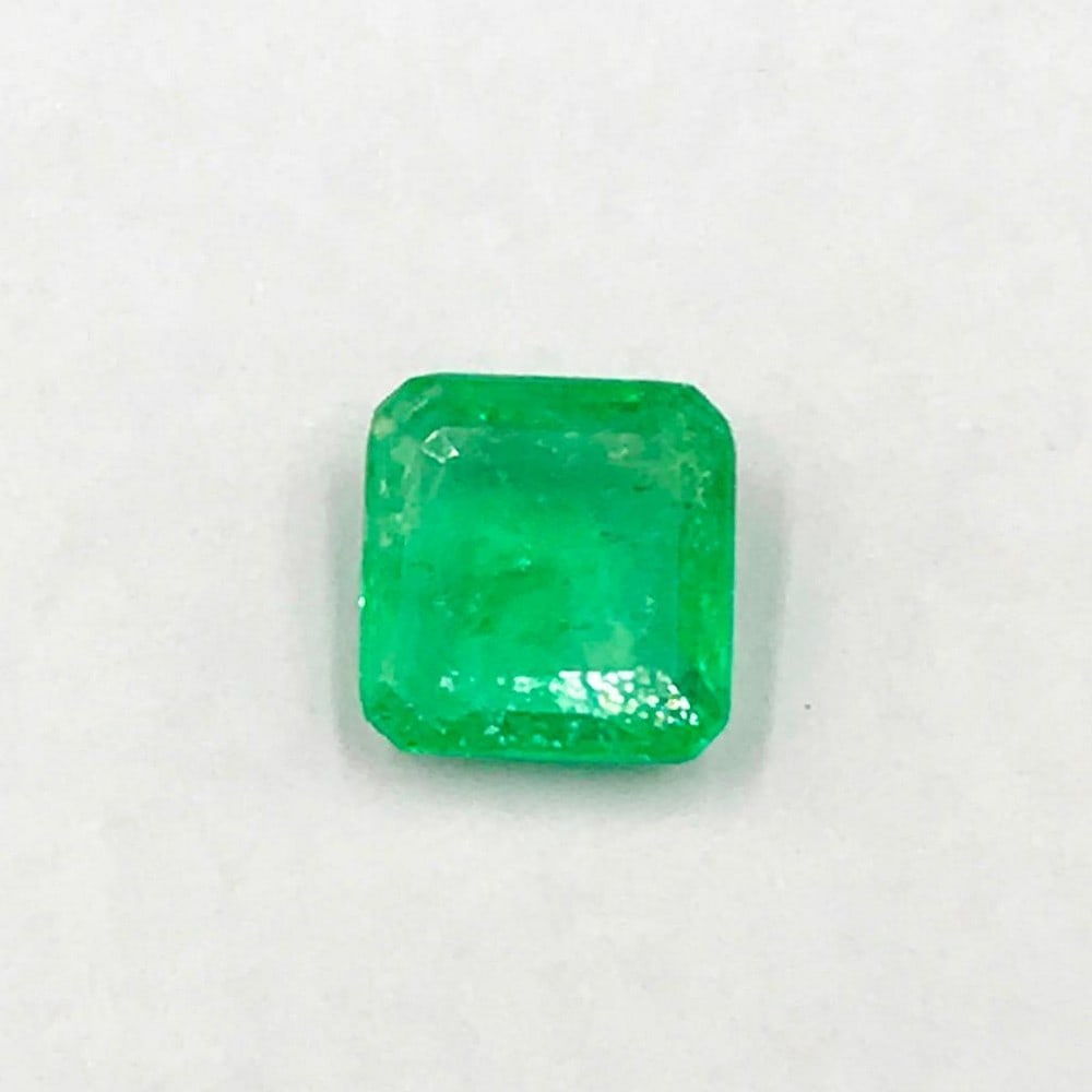 1.22ct Faceted Emerald Octagon Gemstone: Faceted Emerald Octagon For many, emerald is considered to be the symbol of rebirth. It is also believed to represent good fortune, youth, balance, growth, peace, and foresight Size- 7.1x6.9 mm,