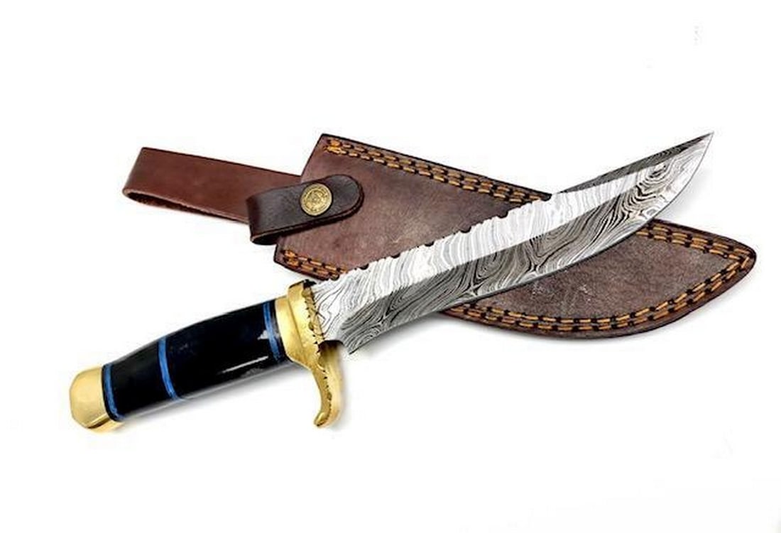 11 1/2" Inlaid Wood & Brass Handle Damascus Hunting: 11 1/2" Inlaid Wood & Brass Handle Damascus Hunting Knife With Stitched Leather Sheath. An Excellent Hand Crafted Shive To Add To Any Collection. High Quality steel is utilized to forge the f