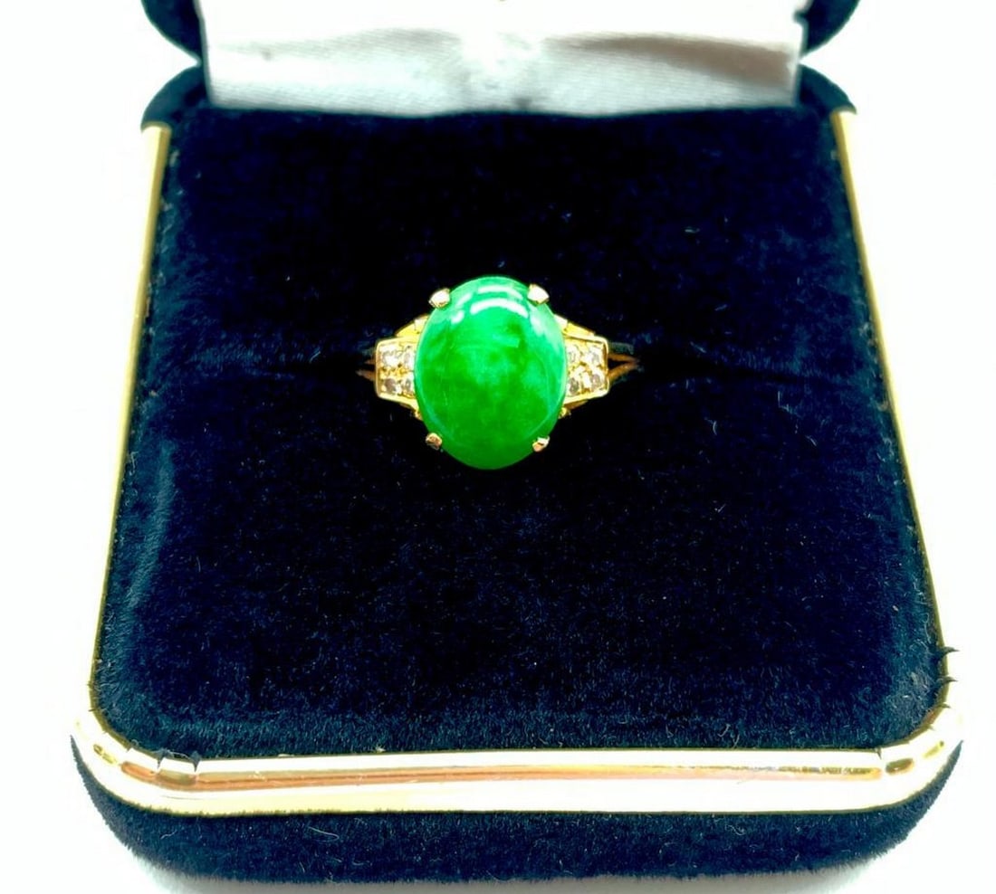 14K Gold and Natural Jade Birthstone Style Ring (1 of 2)