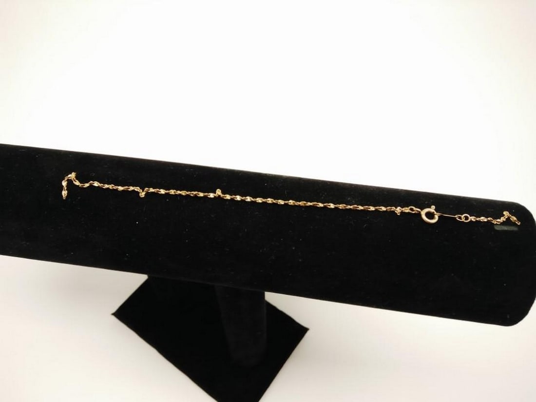 10K Gold Bracelet (1 of 4)