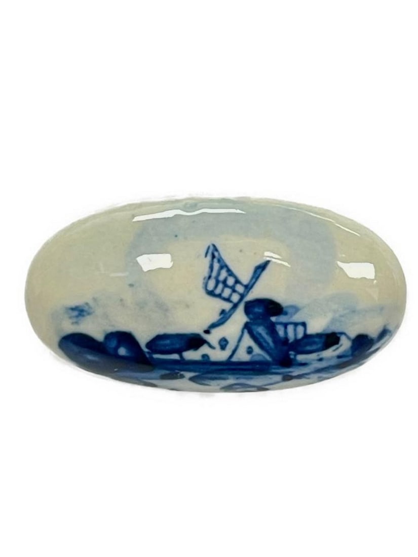 Porcelain Hand-Painted Blue Ink Brooch (1 of 3)