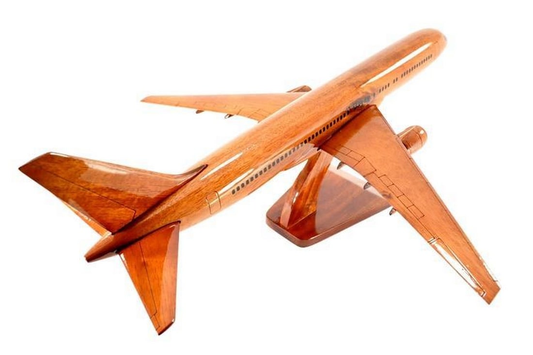 Boeing 767 Wooden Model Plane - 3
