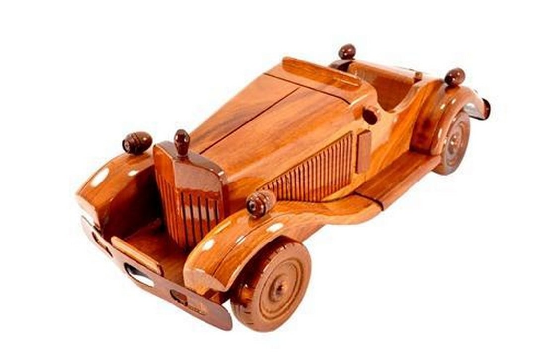 Classic Vintage Car - 3