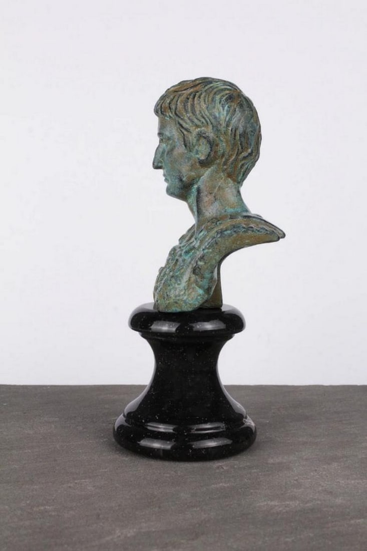 Augustus Caesar Bust Bronze Reduction - (2.2lbs) - 3