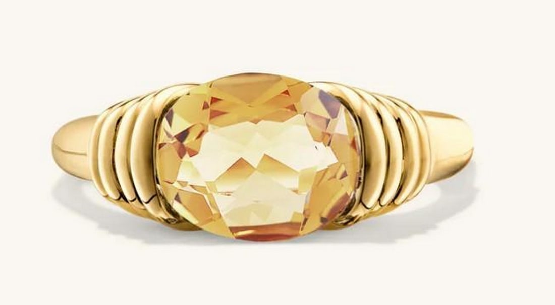 14K Gold Keepsake Heirloom Ring: 14K Gold Keepsake Heirloom Ring Rooted in timeless elegance, this 14K gold heirloom-inspired ring features classic detailing and a graceful silhouette meant to be cherished for generations. Its