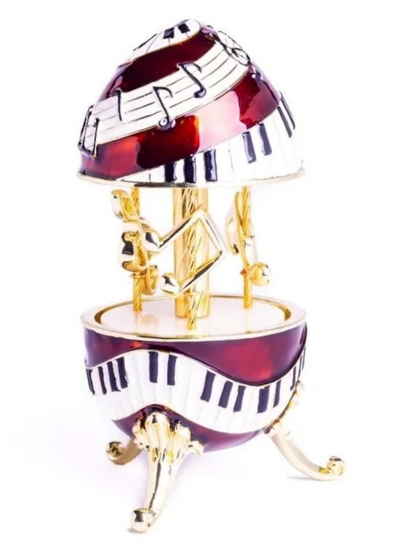 Piano Musical Carousel with Music Clef and Notes: Piano Musical Carousel with Music Clef and Notes Enamel Painted Trinket Box Decorated with Austrian Crystals, plated with 24K Gold or 925 Silver. Each crystal is handpicked and artistically placed