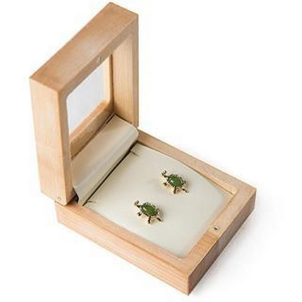 Canadian Jade Tiny Turtle Earrings: Canadian Jade Tiny Turtle Earrings The Turtle is an emblem of longevity and stability in many cultures around the world. This tiny turtle stud earrings is an amazing gift for everyone regardless