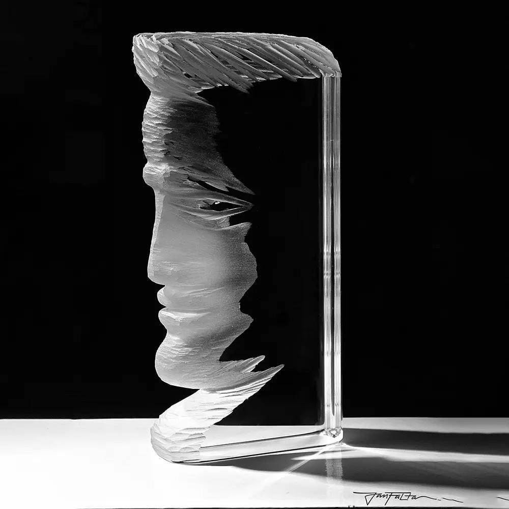 The Head' Clear Glass Sculpture by Jan Falta (1 of 1)