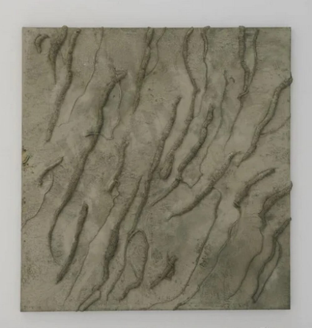 Veins of the Earth Abstract Minimalist Painting: Veins of the Earth Abstract Minimalist Painting A striking abstract minimalist painting, "Veins of the Earth" features organic, flowing patterns that resemble natural geological formations. T