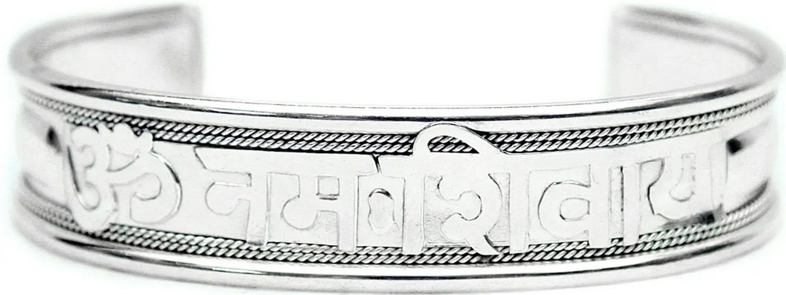 Here’s a shorter version of the title: **Om Namah Shivai Bangle**: Om Namah Shivai Bangle This copper alloy bangle features the sacred mantra “Om Namah Shivai,” meticulously carved to evoke peace, devotion, and spiritual connection. The bold central inscript