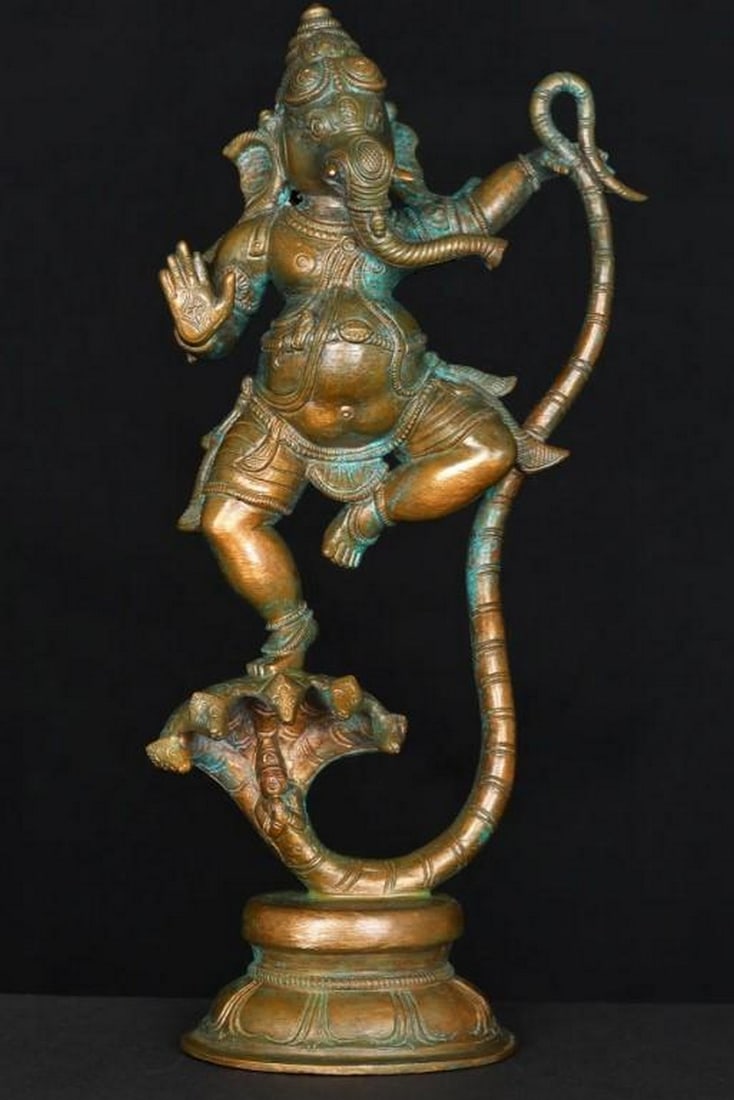 9" Gracious Lord Ganesha Bronze Statue (1 of 5)