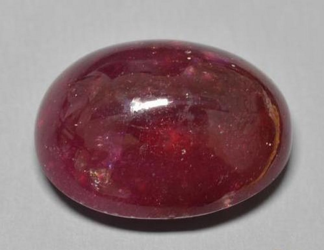 25.56ct Natural Deep Red Ruby, Oval Cabochon, Translucent, Madagascar - 2