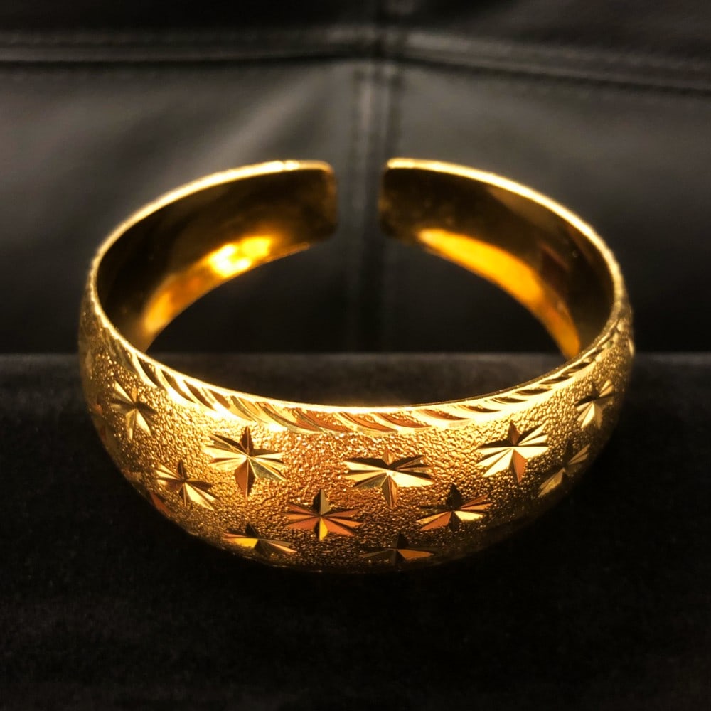 Gold-Colored Bangle Bracelet - 3