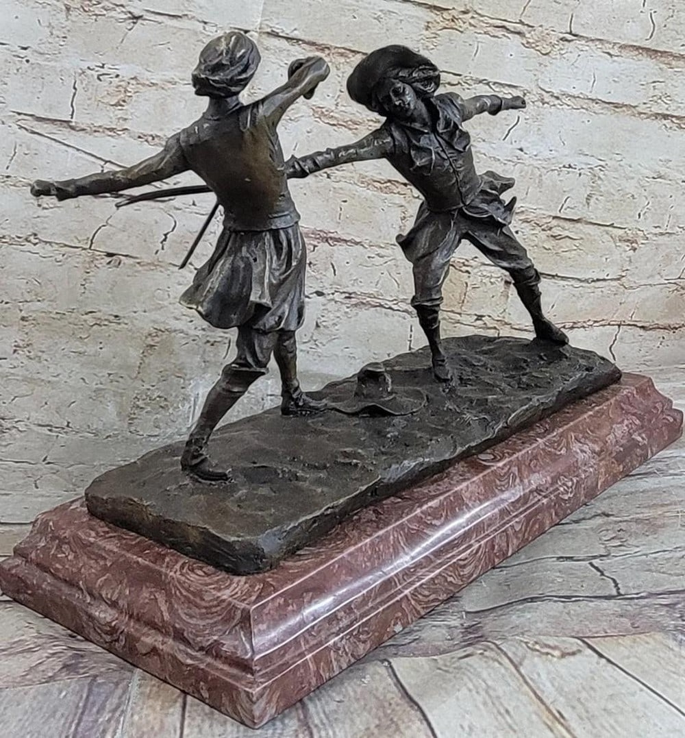 Signed Original Fencing Swordsmen Duel Bronze Sculpture On Marble Base - 11" x 14.5": Signed Original Fencing Swordsmen Duel Bronze Sculpture On Marble Base - 11" x 14.5" Step into the world of elegance and athleticism with this remarkable bronze sculpture titled "Femmes F