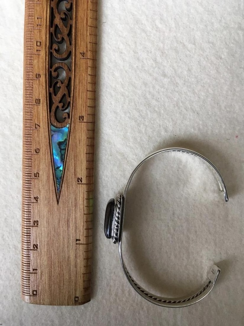 Emerald Aurora Ammolite Cuff - 4