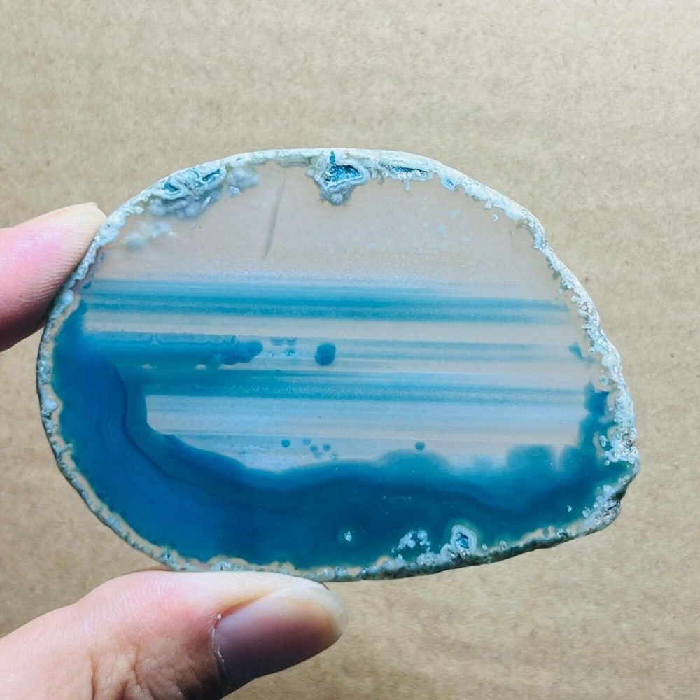 37g Natural agate Agate Geode Slab/Slice quartz crystal mineral specimen: 37g Natural agate Agate Geode Slab/Slice quartz crystal mineral specimen Weight: 37g Length:81mm Width:58mm Height:4m View Photos For Further Details