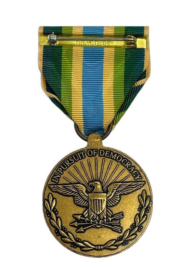 Armed Forces Service Medal: Armed Forces Service Medal This Award Was Established On January, 11th 1996. It Was Awarded To The Soldiers Who Committed Significant Activity Within Their Time Of Being At War. This Medal Is In Very