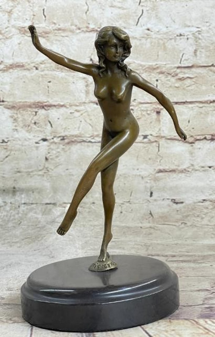 Poised Elegance Nude Erotic Bronze Sculpture: Poised Elegance Nude Erotic Bronze Sculpture A beautifully balanced reproduction bronze sculpture capturing the sensuality and poise of the nude female form. Cast using the traditional hot cast metho