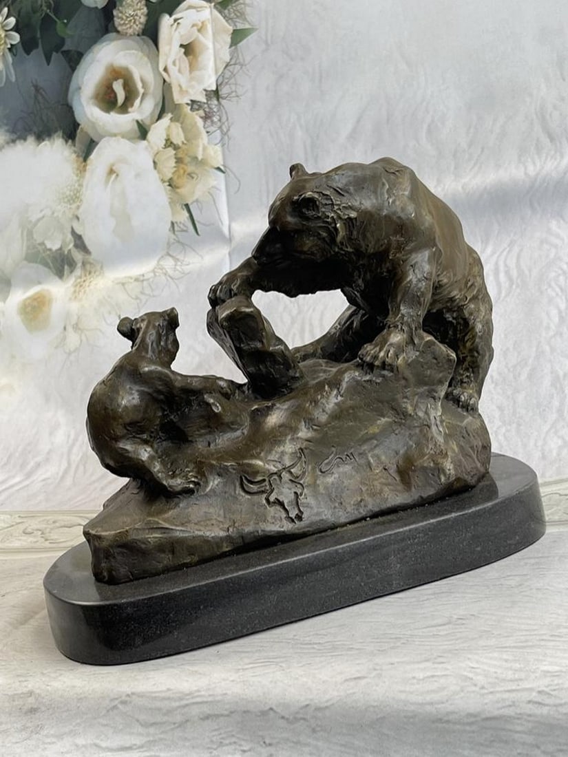 Mother Bear & Cub Bronze Sculpture (1 of 3)