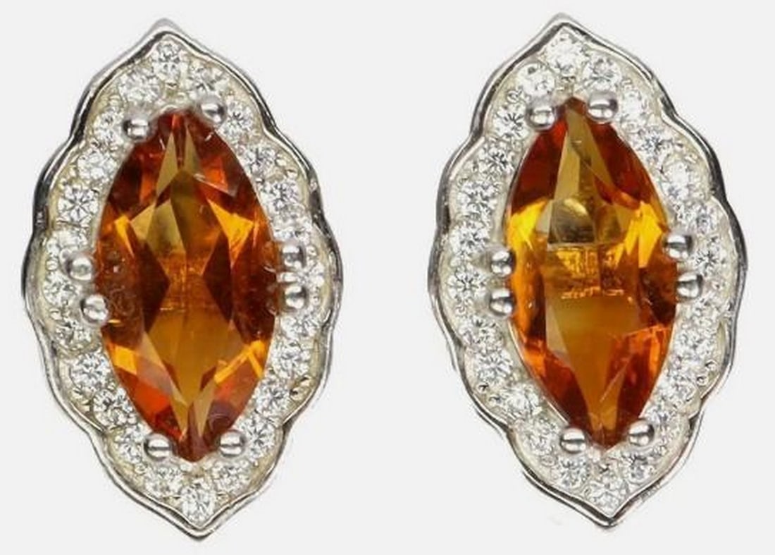 Golden Marquise Citrine Earrings: Golden Marquise Citrine Earrings These 925 sterling silver earrings feature 10x5mm marquise-cut natural citrine gemstones, radiating warm golden tones that catch the light with every movement. The ma
