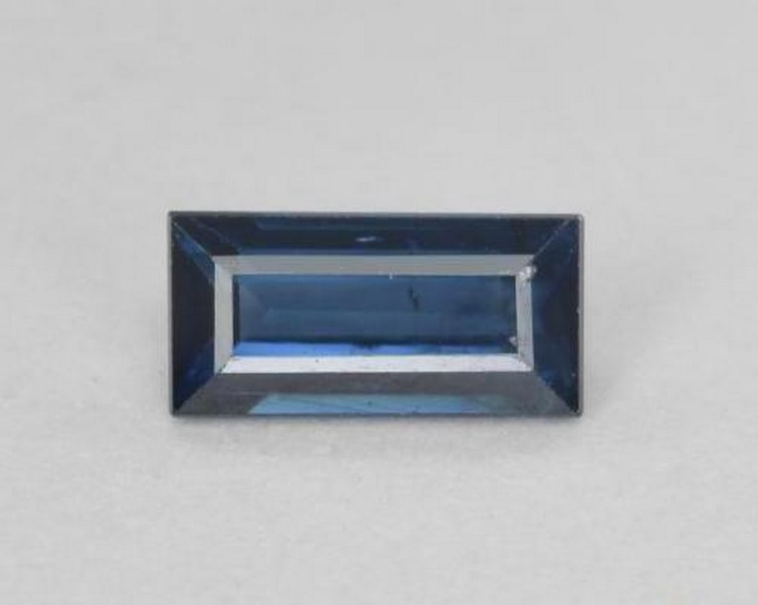 0.50 ct Natural Twilight Blue Sapphire, Baguette Cut, VS–SI, Madagascar (1 of 3)
